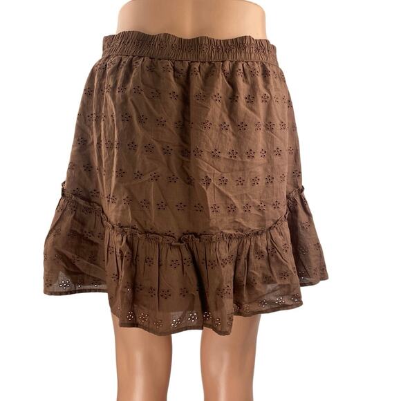 Hollister Brown Floral Embroidered High Waisted Pull On A Line Mini Skirt Size M - Picture 3 of 4